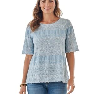 GAP Medium Denim Chambray Embroidered Short Sleeve Shirt Cottagecore